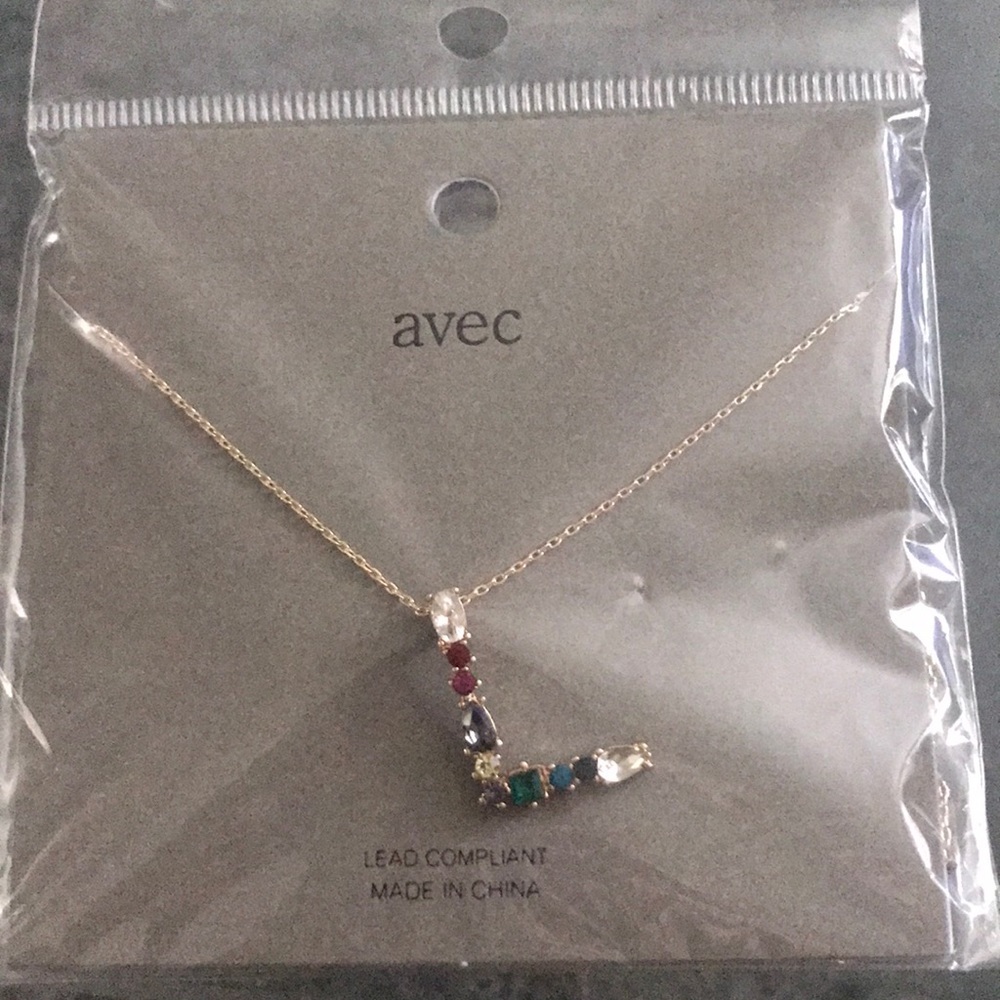 L shaped necklace